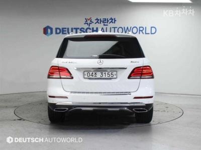 مرسيدس - GLE-Class | 350 4Matic Base 4