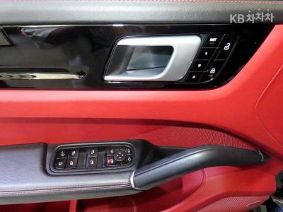 Porsche - Кайен | 3.0 E-Hybrid Coupe Base 13