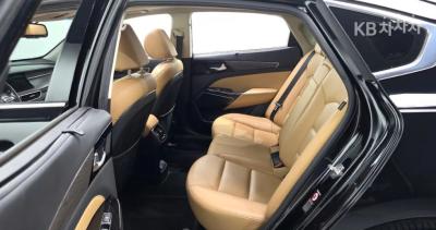كيا - K7 | Premier Hybrid 2.4 HEV Signature 12