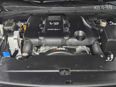 Kia - Mohave | The 3.0 Diesel 4WD Gravity 16
