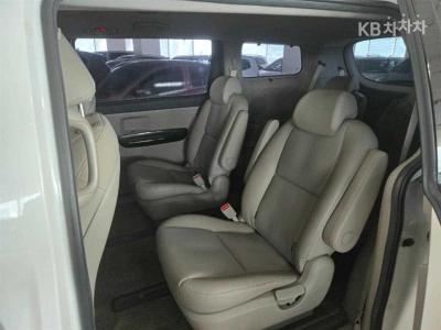 Kia - Карнивал | The New 9Seater 2.2 Diesel Prestige 8
