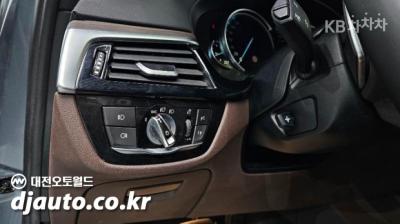 BMW - 5-Series | All New 530 xDrive M Sport Plus 14