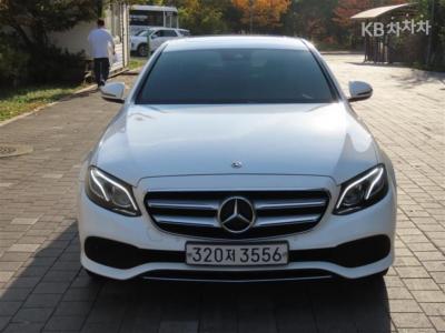 مرسيدس E-Class