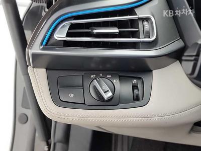 بي إم دبليو - i8 | 1.5 Coupe Hybrid 17