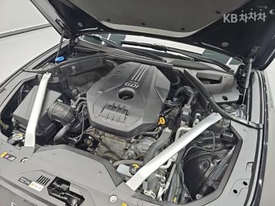 Genesis - G70 | 2.0T AWD Elite 5