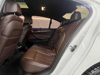 BMW - 5-Series | All New 530 xDrive M Sport Plus 9