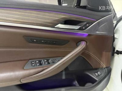BMW - 5-Series | All New 530 xDrive M Sport Plus 16