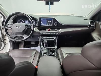 Hyundai - Grandeur | IG 3.0 LPi Modern Base 7