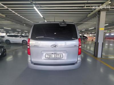 Hyundai - Grand Starex | The New 12Seater Smart 4