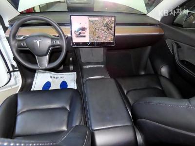 Tesla - Model Y | Long Range 10