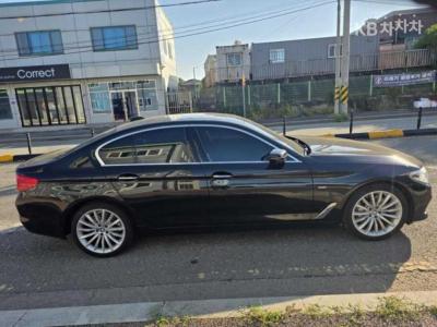 BMW - 5-Series | All New 530 M Sport 3
