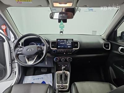 Hyundai - Веню | Gasoline 1.6 Smart 7