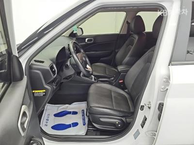 Hyundai - Веню | Gasoline 1.6 Smart 11