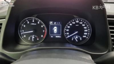 Hyundai - Элантра | AD 1.6 GDi Value Plus 5