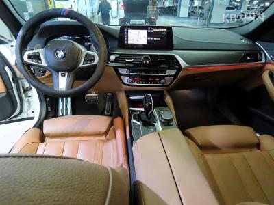 BMW - 5-Series | All New 530 M Sport 10