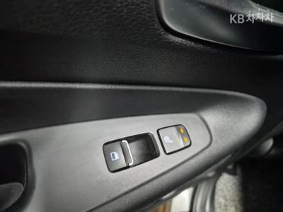 هيونداي - سانتافي | TM Diesel 2.0 2WD Exclusive 18