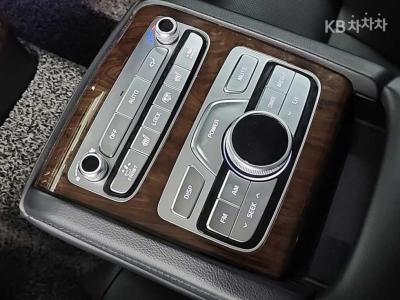Kia - K9 | The 3.8 GDI AWD PlatinumⅢ 15