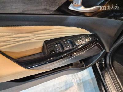 Kia - K7 | Premier 3.0 GDi Signature 11