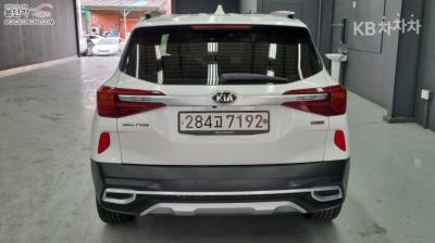 Kia - Seltos | 1.6 Gasoline Turbo 2WD Signature 4