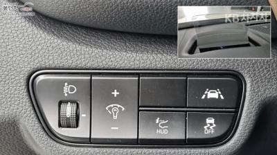 Kia - Seltos | 1.6 Gasoline Turbo 2WD Signature 16