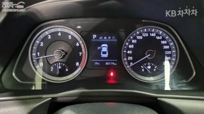 Hyundai - Sonata | 2.0 LPG Style 5