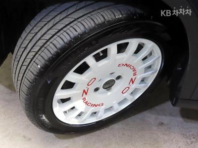 Mercedes-Benz - GLA-Class | X156 220 Base 20