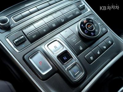 هيونداي - سانتافي | The New TM Diesel 2.2 4WD Premium 7
