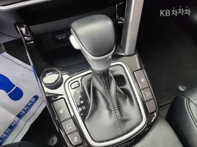 Kia - Seltos | 1.6 Gasoline Turbo 2WD Trendy 8