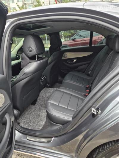 Mercedes-Benz - E-Class | E200 Avantgarde 6
