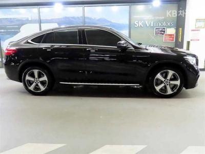Mercedes-Benz - GLC-Class | 300 4Matic Coupe Base 3