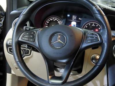 Mercedes-Benz - GLC-Class | 300 4Matic Coupe Base 8