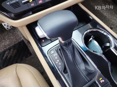 كيا - كارنيفال | The New 9Seater 3.3 Gasoline Noblesse Special 8