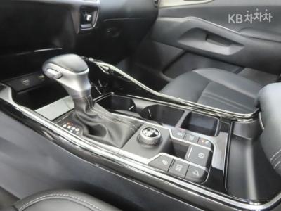 Kia - Sorento | 4Gen 2.2 Diesel 2WD Prestige 11