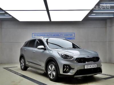 Kia - Ниро | The New 1.6 HEV Luxury 1
