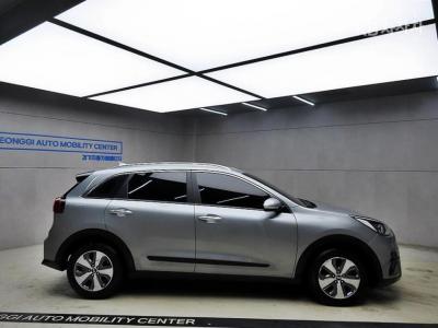 Kia - Ниро | The New 1.6 HEV Luxury 2