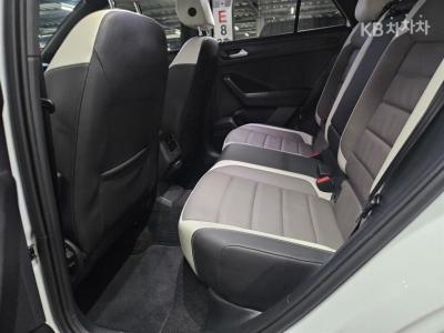فولكس فاجن - تي روك | 2.0 TDI Prestige 12
