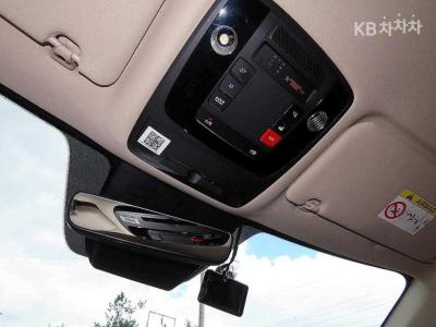 كيا - كارنيفال | 4Gen G3.5 GDI 9Seater Noblesse 15