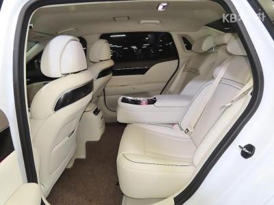 جينيسيس - G90 | 3.5T AWD Base 7