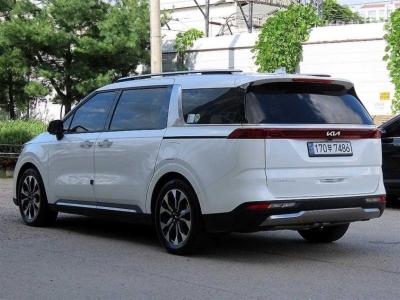 Kia - Carnival | 4Gen D2.2 7Seater Signature 3