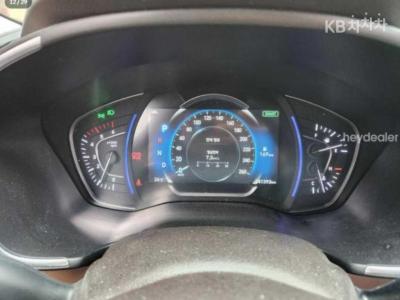هيونداي - سانتافي | TM Diesel 2.2 4WD Prestige 9