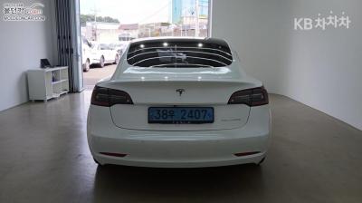 Tesla - Model 3 | Long Range 4