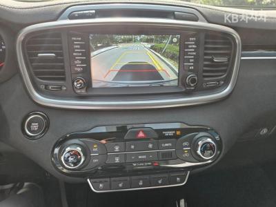 Kia - Sorento | All New Diesel 2.0 2WD Prestige 15