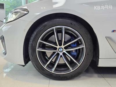 BMW - 5-Series | All New 520 M Sport 20