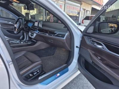 BMW - 7-Series | 730 xDrive M Sport 6