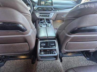 BMW - 7-Series | 730 xDrive M Sport 11