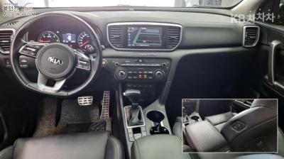 Kia - Sportage | The Bold 2.0 Diesel 2WD Prestige 7