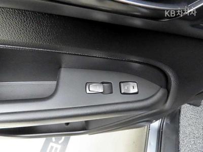 SsangYong - Rexton Sports | The New Section 2.2 4WD Prestige 12