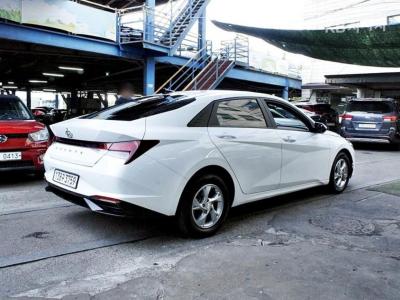 Hyundai - Elantra | All New 1.6 Gasoline Modern 4