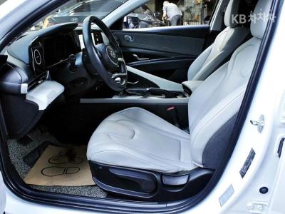 Hyundai - Elantra | All New 1.6 Gasoline Modern 5