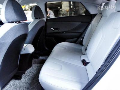 Hyundai - Elantra | All New 1.6 Gasoline Modern 6